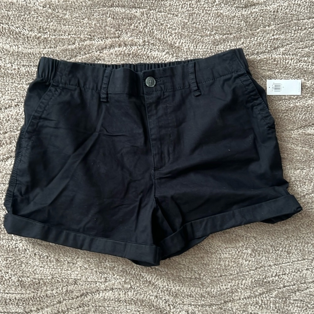 Medium Old Navy Chino Shorts NWT